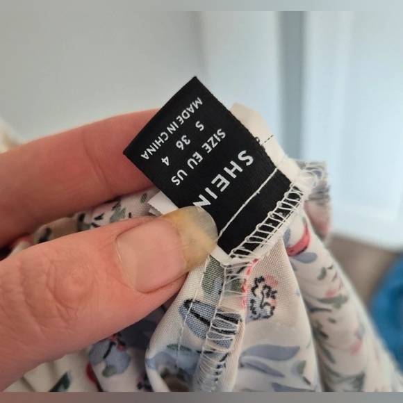 Floral Maxi Dress - Picture 7 of 7